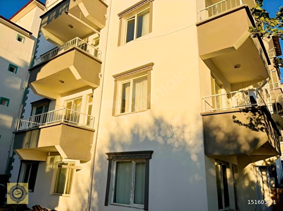 TEK ÇATIDAN MUAYNE İSTASYONU ÜZERİ GENİŞ 3+1 YAPILI DAİRE - Görsel 1