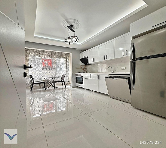 EMİNEVİME UYGUN E5 E 2. DK SİTE İÇİ İSKANLI 3+1 SATILIK DAİRE - Görsel 14