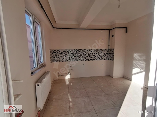ÇİFTLİK CADDESİNDE MERKEZİ KONUMDA SATILIK 3+1 SIFIR DAİRE - Görsel 3