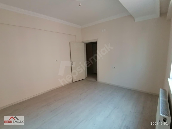 ÇİFTLİK CADDESİNDE MERKEZİ KONUMDA SATILIK 3+1 SIFIR DAİRE - Görsel 8