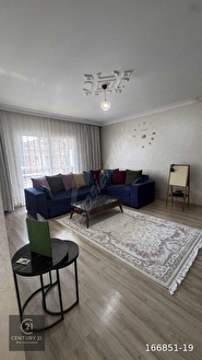 AVUKATLAR SOKAĞINDA 3+1 DOĞALGAZLI SATILIK DAİRE - Görsel 1