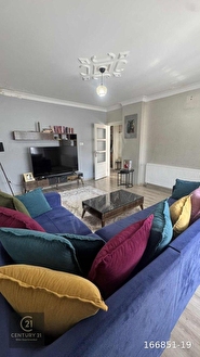 AVUKATLAR SOKAĞINDA 3+1 DOĞALGAZLI SATILIK DAİRE - Görsel 2