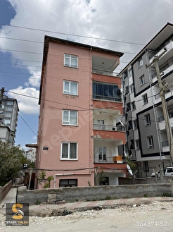 STABİL EMLAKTAN İLHANLI DA SATILIK DAİRE VE ARSASI - Görsel 1