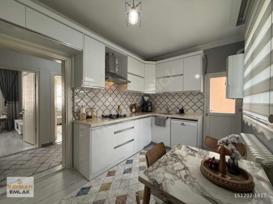 SAYMAN EMLAKTAN LALA HÜSEYİN PAŞADA FIRSAT 2+1 SATILIK DAİRE - Görsel 8