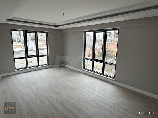 ESENLERDE GENÇOSMAN CAD. CEPHELİ 2+1 SATILIK LÜX ARAKAT DAİRE ! - Görsel 17