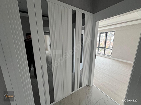 ESENLERDE GENÇOSMAN CAD. CEPHELİ 2+1 SATILIK LÜX ARAKAT DAİRE ! - Görsel 15