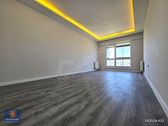 »Garanti Emlaktan, Havuz & Peyzaj & Şehir Manzaralı 119 m² 2+1« - Görsel 12