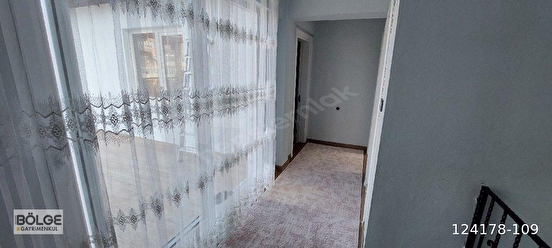 GİRNE MAHALLESİNDE CADDE ÜZERİ SATILIK 4 1 TRİPLEX/VİLLA 124178 109