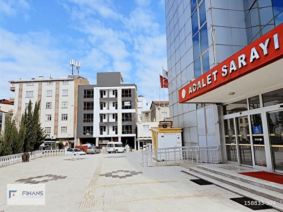 ÜNYE ADLİYE SARAYI KARŞISINDA ÖZEL KONUMDA 1+1 DAİRE-OFİS - Görsel 1