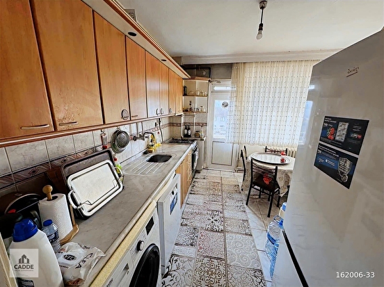 CADDE EMLAK GAYRİMENKULDEN BAHÇELİEVLERDE SATILIK 3+1 DAİRE - Görsel 19