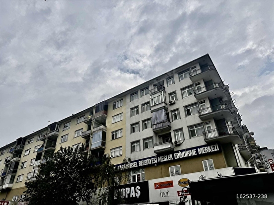 KÖPRÜBAŞI EMLAK TAN MERKEZDE SATILIK DAİRE - Görsel 1