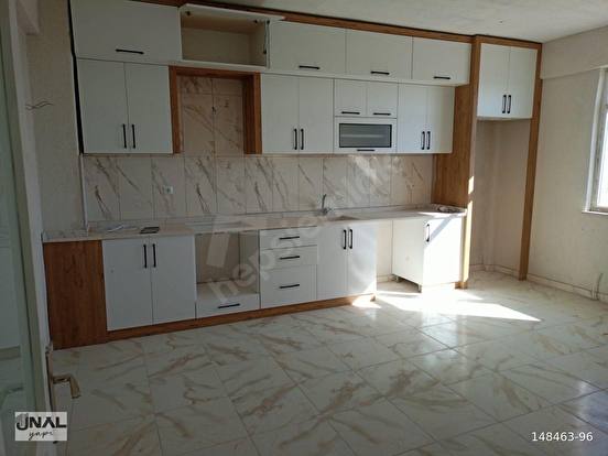 KARAMAN MERKEZE 13 KM MESAFEDE KIZIK KÖYÜNDE SATILIK 1326 M2 ARSA İÇİNDE 120 M2 MUSTAKİL EV - Görsel 17