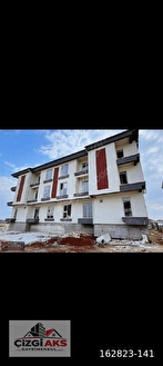 ARATOL İSTİKLAL DE ARA KAT KÖŞE 1+1 - Görsel 1