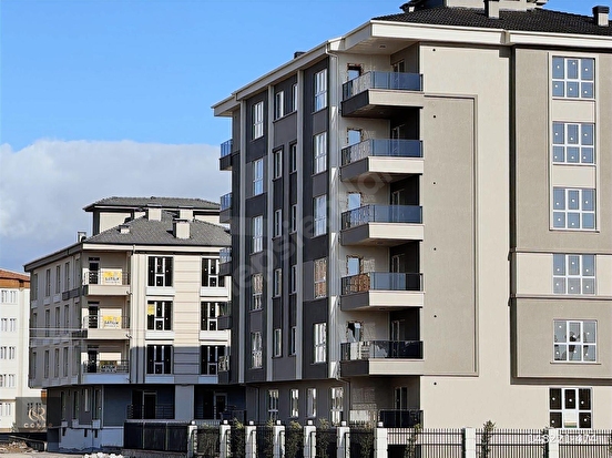 -COŞARGAYRİMENKUL-Nest Suitte VIP Yaşam Son Kat Köşe,1+1 - Görsel 2