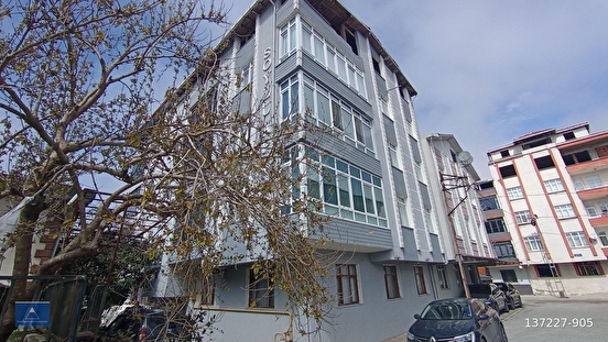 YUNUS ÇELEBİ DEN TERME DE ARAKAT SATILIK SÜPER KONUM DAİRE - Görsel 2