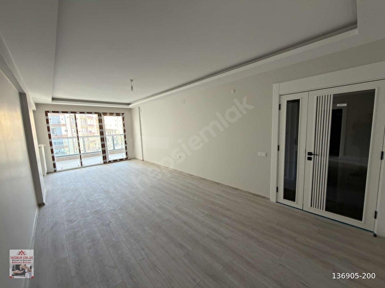 YAĞMUR EMLAKTAN MERKEZDE 2+1 KAPALI OTOPARKLI SATILIK DAİRE - Görsel 16