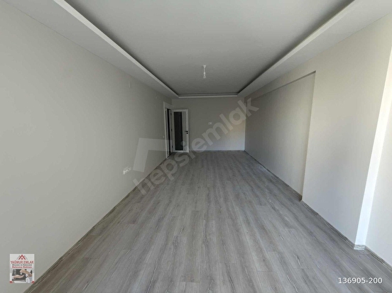YAĞMUR EMLAKTAN MERKEZDE 2+1 KAPALI OTOPARKLI SATILIK DAİRE - Görsel 12