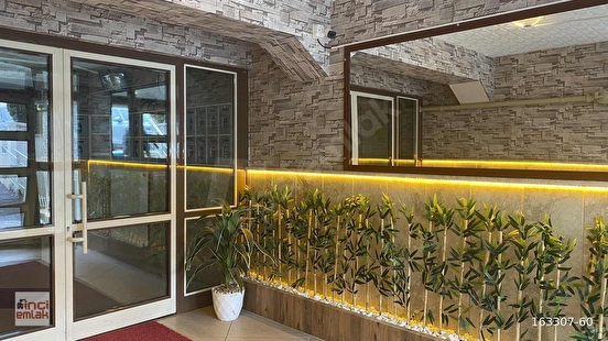 SALI PAZARI ÜNLÜLER SİTESİ 4+1 220 M2 SATILIK DAİRE - Görsel 10
