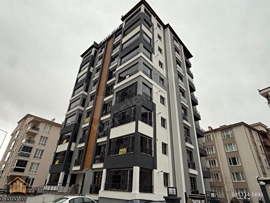 NİĞDE MERKEZ KEMAL AYDOĞAN OKULU ARKASINDA 1.KAT SATILIK DAİRE - Görsel 1