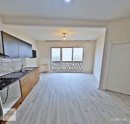 ACENTEDEN  CUMHURİYETTE YATIRIMIN GÖZDESİ 1+1 KAÇMAZ FİYATA FIRSAT DAİRE - Görsel 4