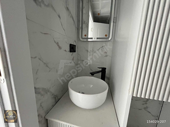 SARI EMLAKTAN YATIRIMLIK 1+1 LÜKS DAİRE - Görsel 14