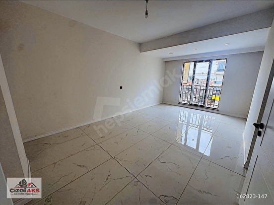 KURTULUŞ ANA CADDE UZERİ LÜKSLER - Görsel 6