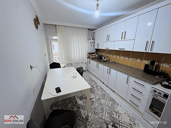 GÜLABİBEY MAHALLESİ KAPAKLI 2. SOKAKTA SATILIK 3+1 DAİRE - Görsel 4