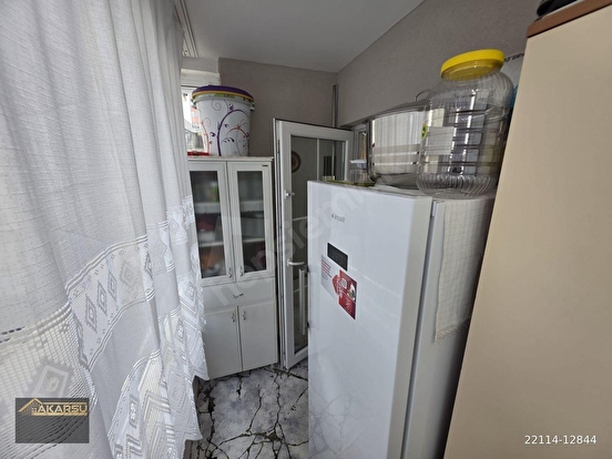 AKARSU EMLAKTAN DİKMEN CADDESİNE YAKIN KONUMDA ASANSÖRLÜ 3+1 KOMBİLİ ARAKATTA GÜNEY-BATI CEPHELİ - Görsel 22