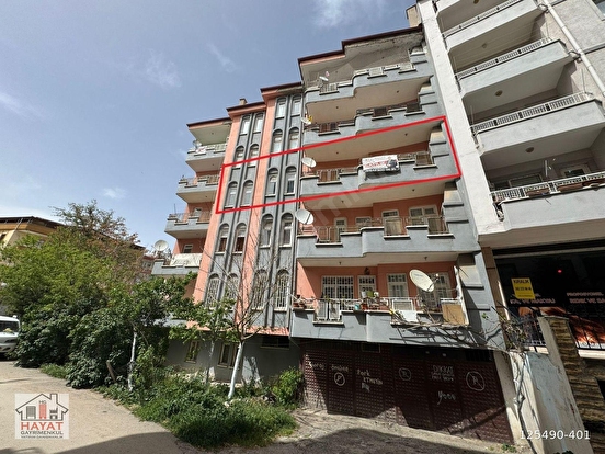 MEYDAN MAHALLESİNDE SATILIK KAÇIRILMAYACAK FIRSAT 3+1 DAİRE - Görsel 3