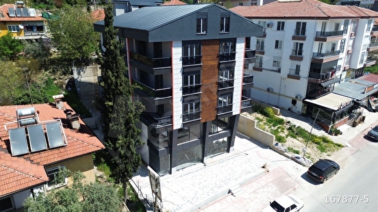 KONAK MAHALLESİ ÇARŞI MERKEZDE 2+1 110m2 GENİŞ DAİRE - Görsel 1