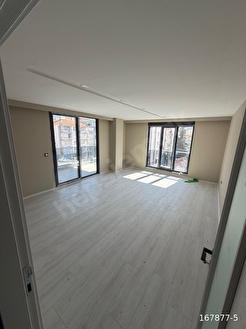 KONAK MAHALLESİ ÇARŞI MERKEZDE 2+1 110m2 GENİŞ DAİRE - Görsel 2