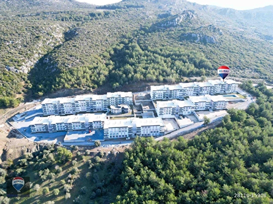 KUŞADASI EŞIN VADI SITESINDE SATILIK HAVUZLU 1+1 DAIRE - Görsel 1