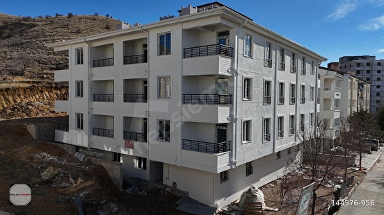 *EMLAK KOMBİN*GÜZELYURT MAH MÜKEMMEL KONUMDA SIFIR 1+1 DAİRE - Görsel 3