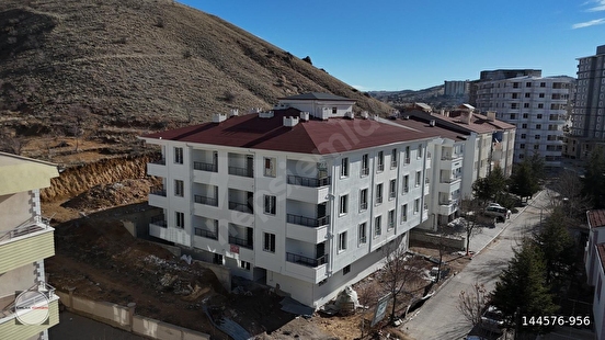 *EMLAK KOMBİN*GÜZELYURT MAH MÜKEMMEL KONUMDA SIFIR 1+1 DAİRE - Görsel 4
