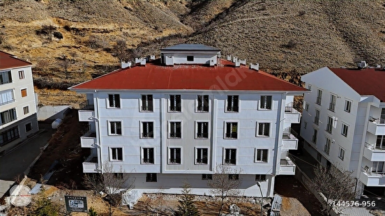 *EMLAK KOMBİN*GÜZELYURT MAH MÜKEMMEL KONUMDA SIFIR 1+1 DAİRE - Görsel 2