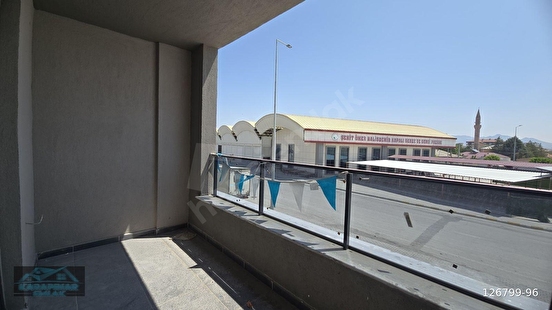 LALE PARK SİTESİNDE ÖDEME KOLAYLIĞI İLE 4+1 GENİŞ DAİRE YARISI PEŞİN KALANI VADELİ - Görsel 27