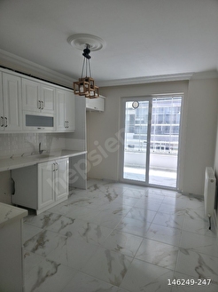 GÖRGEÇ EMLAKTAN MERKEZİ LOKASYONDA SATILIK 140 M2 3+1 DAİRE - Görsel 6
