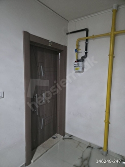 GÖRGEÇ EMLAKTAN MERKEZİ LOKASYONDA SATILIK 140 M2 3+1 DAİRE - Görsel 2
