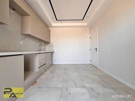 Masadağı’nda Şehir Hastanesi Yakını Sıfır 2+1 - Görsel 18
