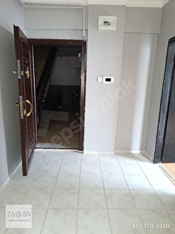 ELMALIK YOLUNDA SİTE İÇERİSİNDE KİPTAŞA YAKIN 2+1 110 M2 ARAKAT KOMBİLİ DAİRE - Görsel 4