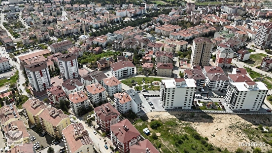 GÜZELYURT MAHALLESİ EŞYALI 1+1 SATILIK DAİRE - YENİ YAPI - Görsel 8
