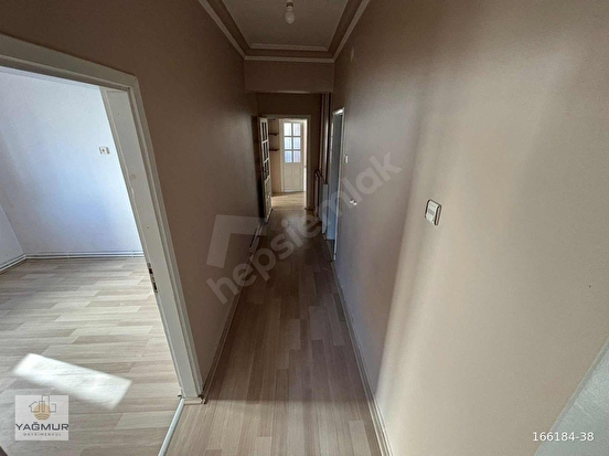 BAHÇELİEVLER DE 3+1 KOOPARETİF YAPIMI SATILIK DAİRE - Görsel 3