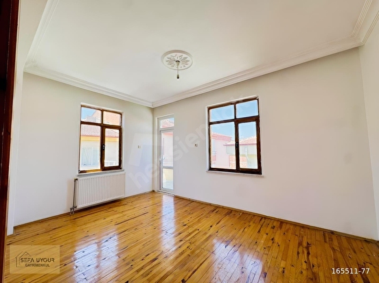 SEFA UYGURDAN CARREFOURSA CİVARINDA 3+1 SATILIK FIRSAT DAİRE - Görsel 8