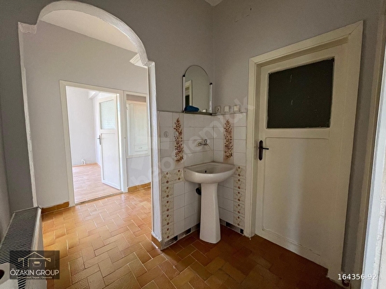 ÖZAKIN GAYRİMENKULDEN NEFİSE SULTAN MAHALLESİN’DE 2+1 125 M2 SATILIK FIRSAT DAİRE - Görsel 17