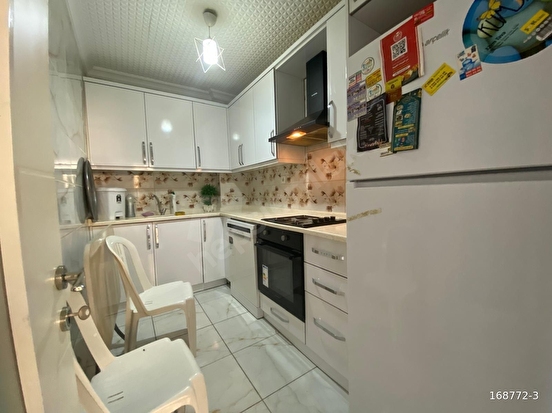 Full eşyalı feribot iskelesine 5 dk mesafede satılık 3+1 daire - Görsel 8