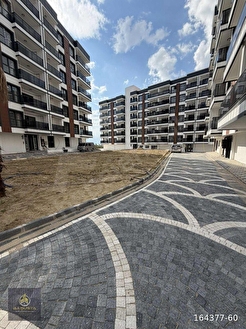 Ergenekon Mahallesinde Havuzlu, 2+1 Kapalı Mutfak Satılık Daire - Görsel 18
