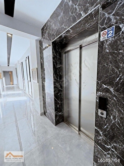 KUŞADASI MERKEZDE SATILIK 1+1 DENİZ GÖREN DAİRE - Görsel 3