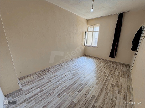 NET EMLAKTAN GÜNEY CEPHE ÖNÜ AÇIK BAKIMLI ARA KAT 3+1 DAİRE - Görsel 17