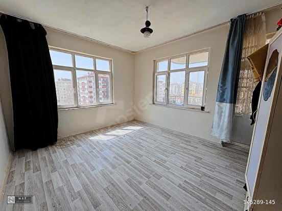 NET EMLAKTAN GÜNEY CEPHE ÖNÜ AÇIK BAKIMLI ARA KAT 3+1 DAİRE - Görsel 4