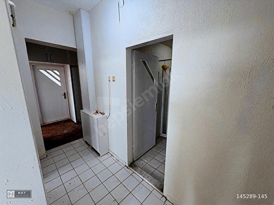 NET EMLAKTAN GÜNEY CEPHE ÖNÜ AÇIK BAKIMLI ARA KAT 3+1 DAİRE - Görsel 20